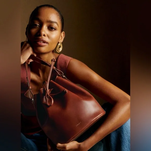 SEZANE FARROW Bucket Leather bag - Picture 4 of 11